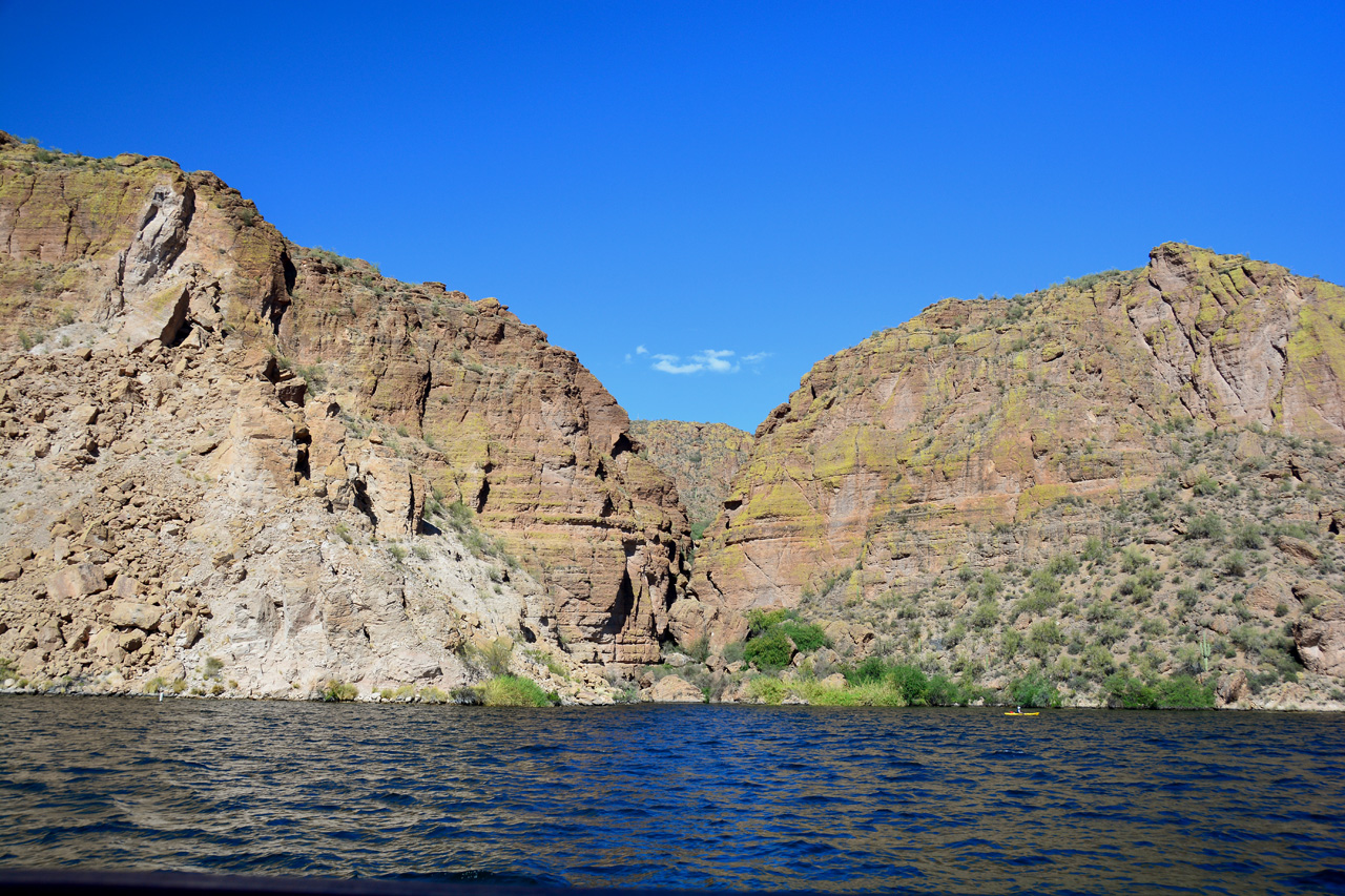 2016-04-09, 044, Canyon Lake on the Dolly Steamboat