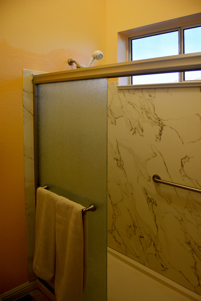 2018-03-21, 021, Shower Stall Remodelled