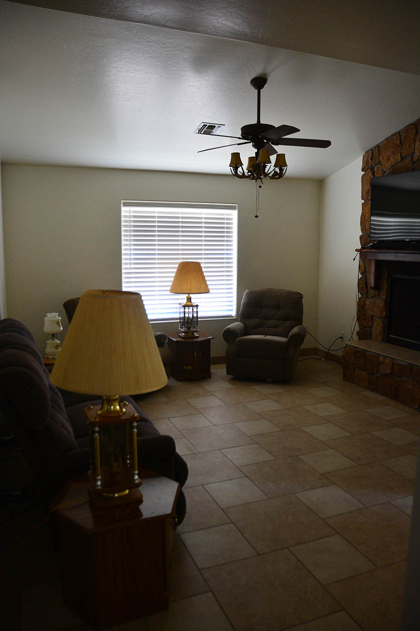 Family Room 05