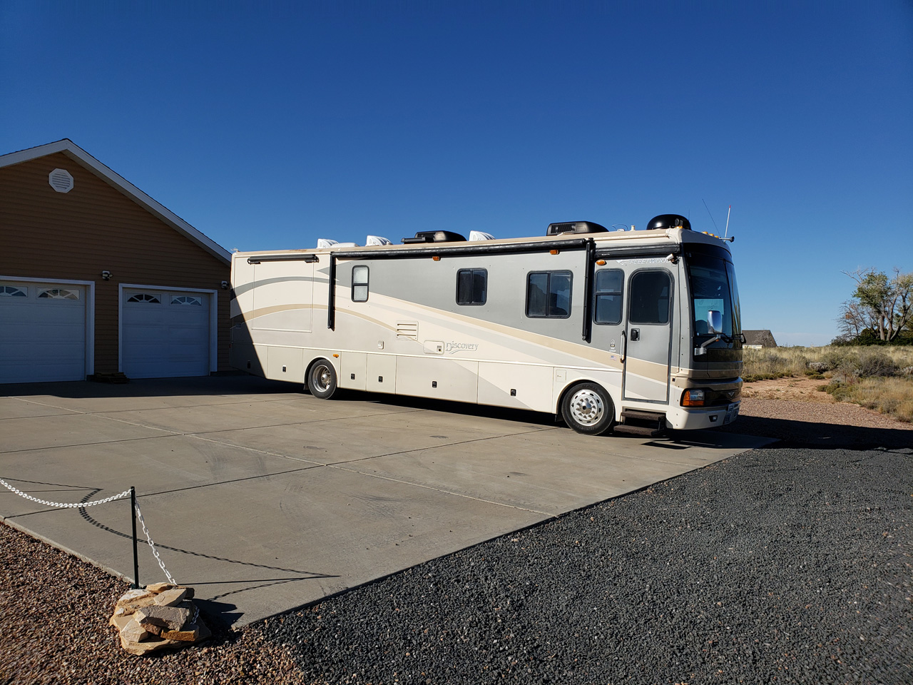 2022-10-29, 24, RV New Door Waiting to be Painted