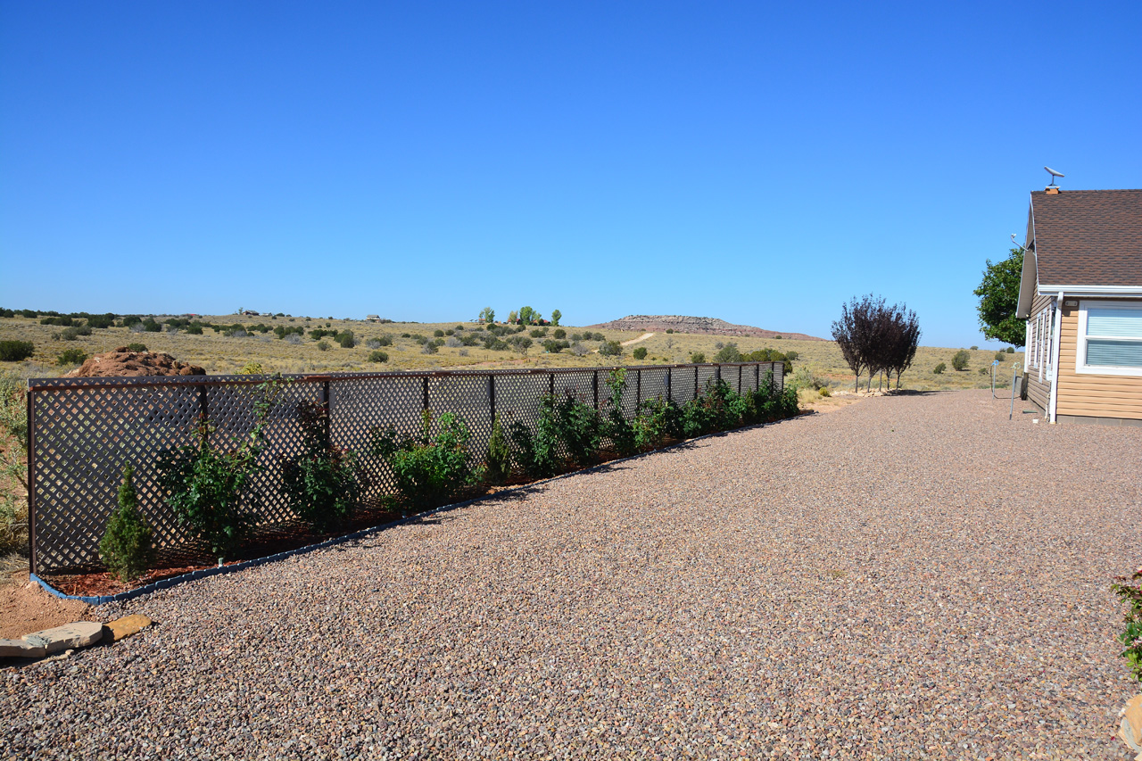 2024-10-05, 001, View of the Roses alone Fence