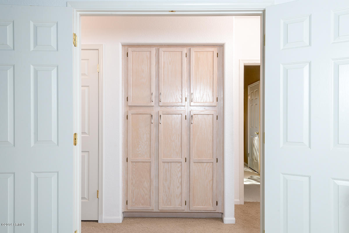 2015-05-15, 017, Hall Closet from Master Bedroom